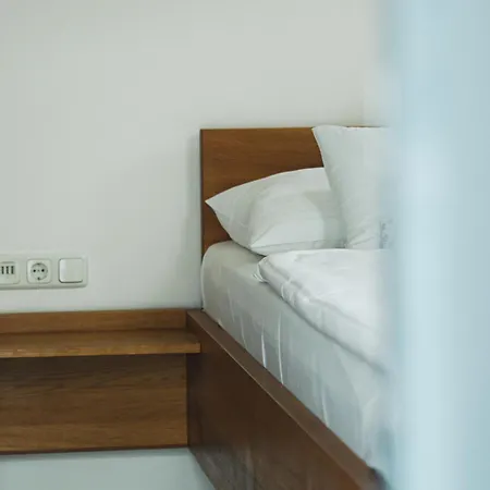 Vierzigerhof 3*