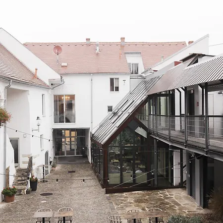 Vierzigerhof 3*