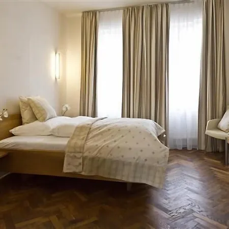 Hotell Vierzigerhof 3*